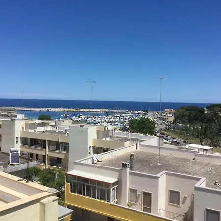 Casa Mosaico Vista Mare 公寓